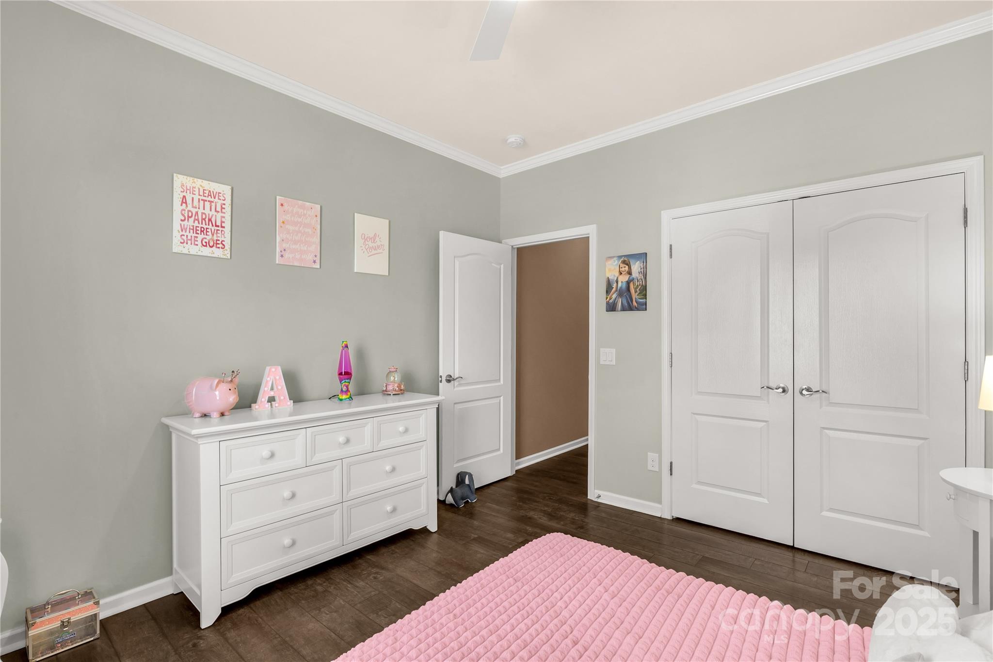 Queensbridge - Residential