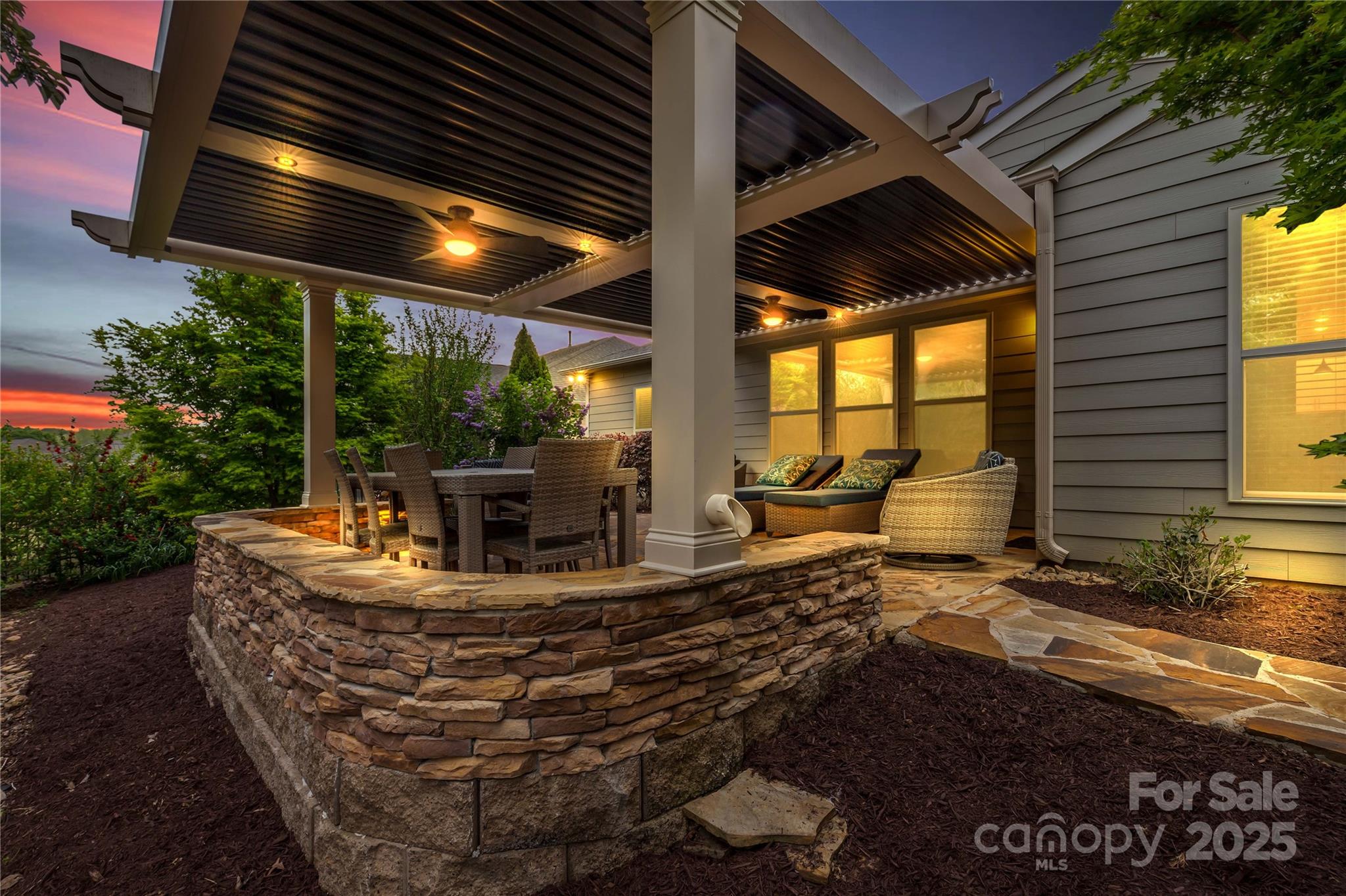 Queensbridge - Residential