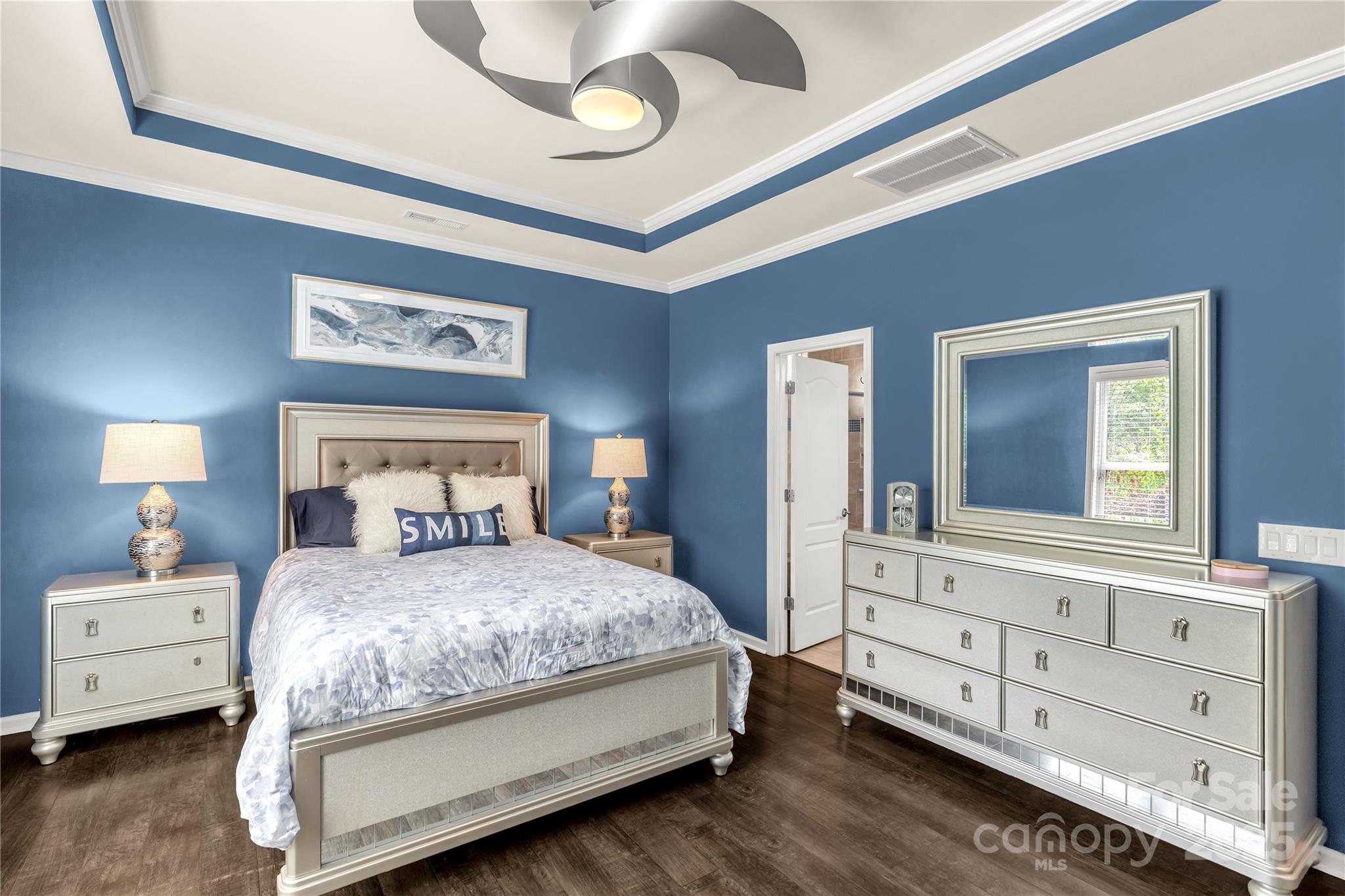 Queensbridge - Residential