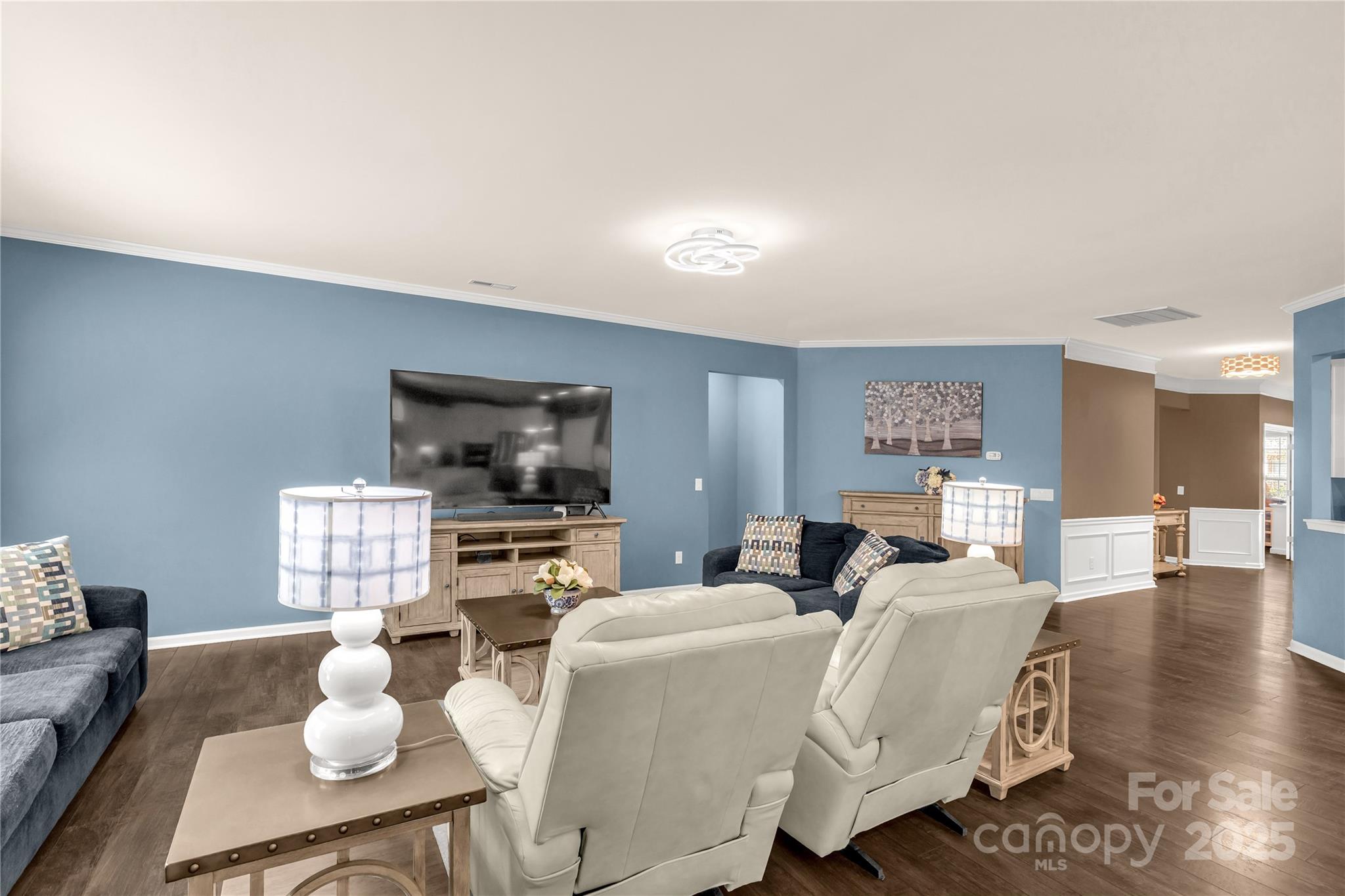 Queensbridge - Residential