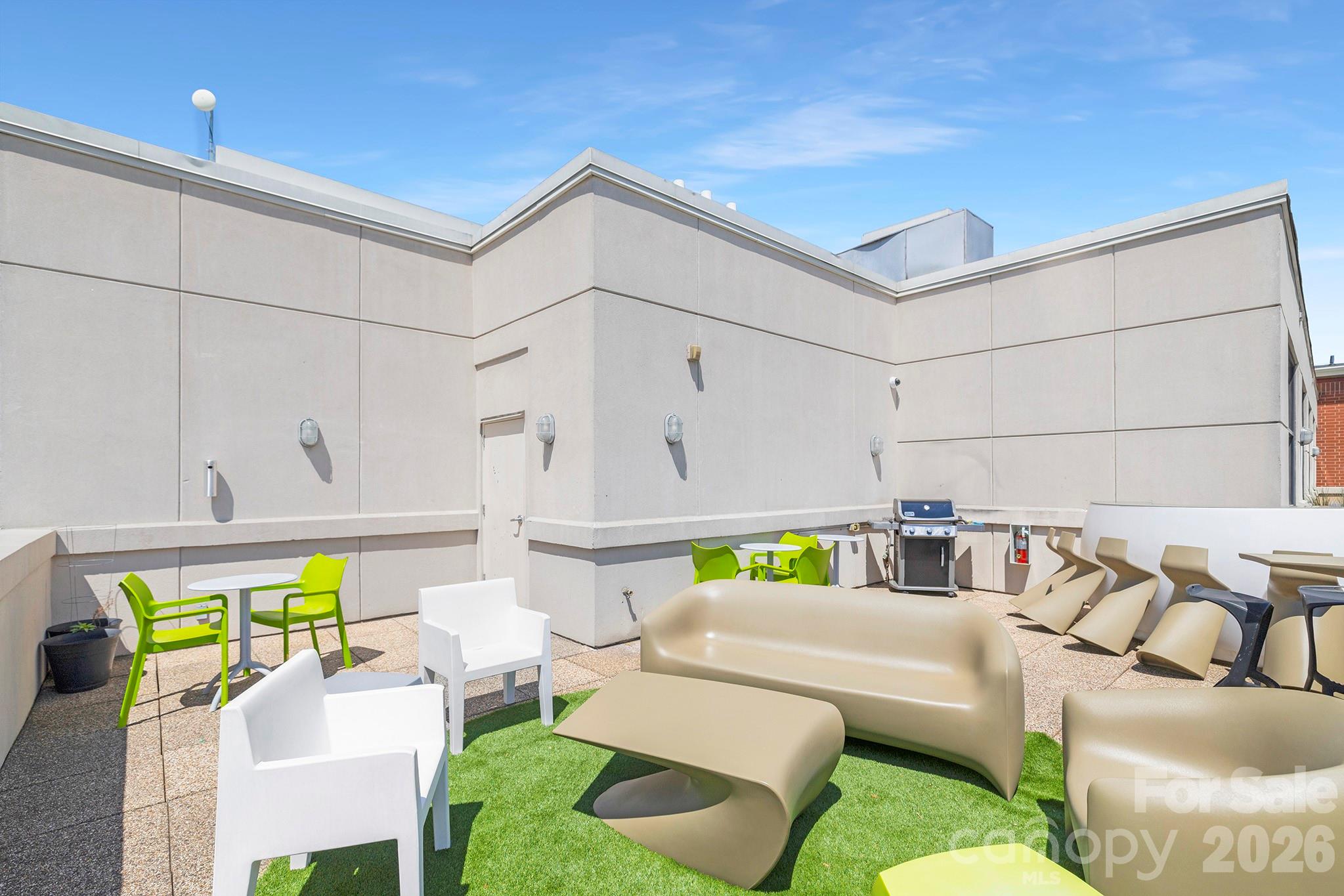 715 North Church Street - Residential