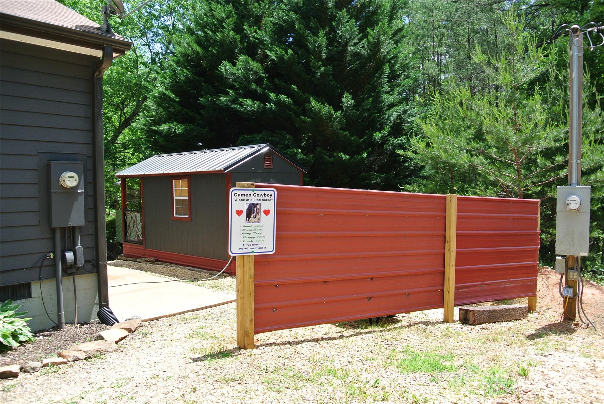 282 N Chase Lane