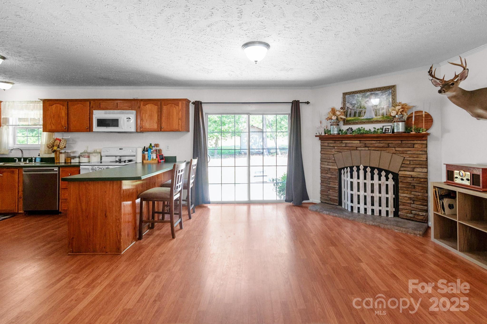 5701 Lockhart Road
