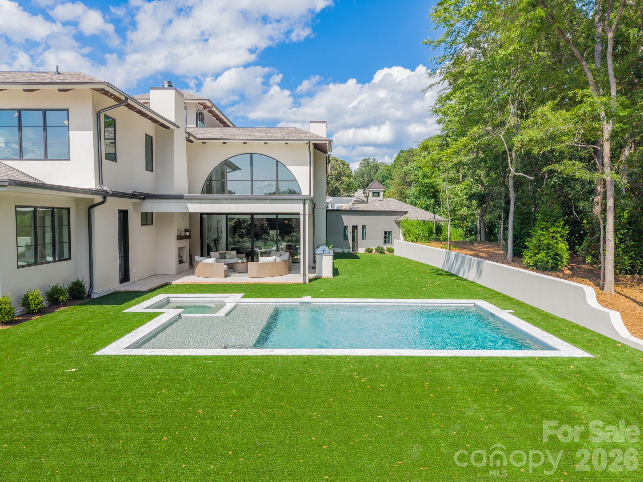 8022 Litaker Manor Court
