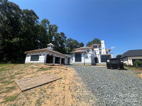 Photo of 8022 Litaker Manor Court, Charlotte, NC 28270 (MLS # 4129194)