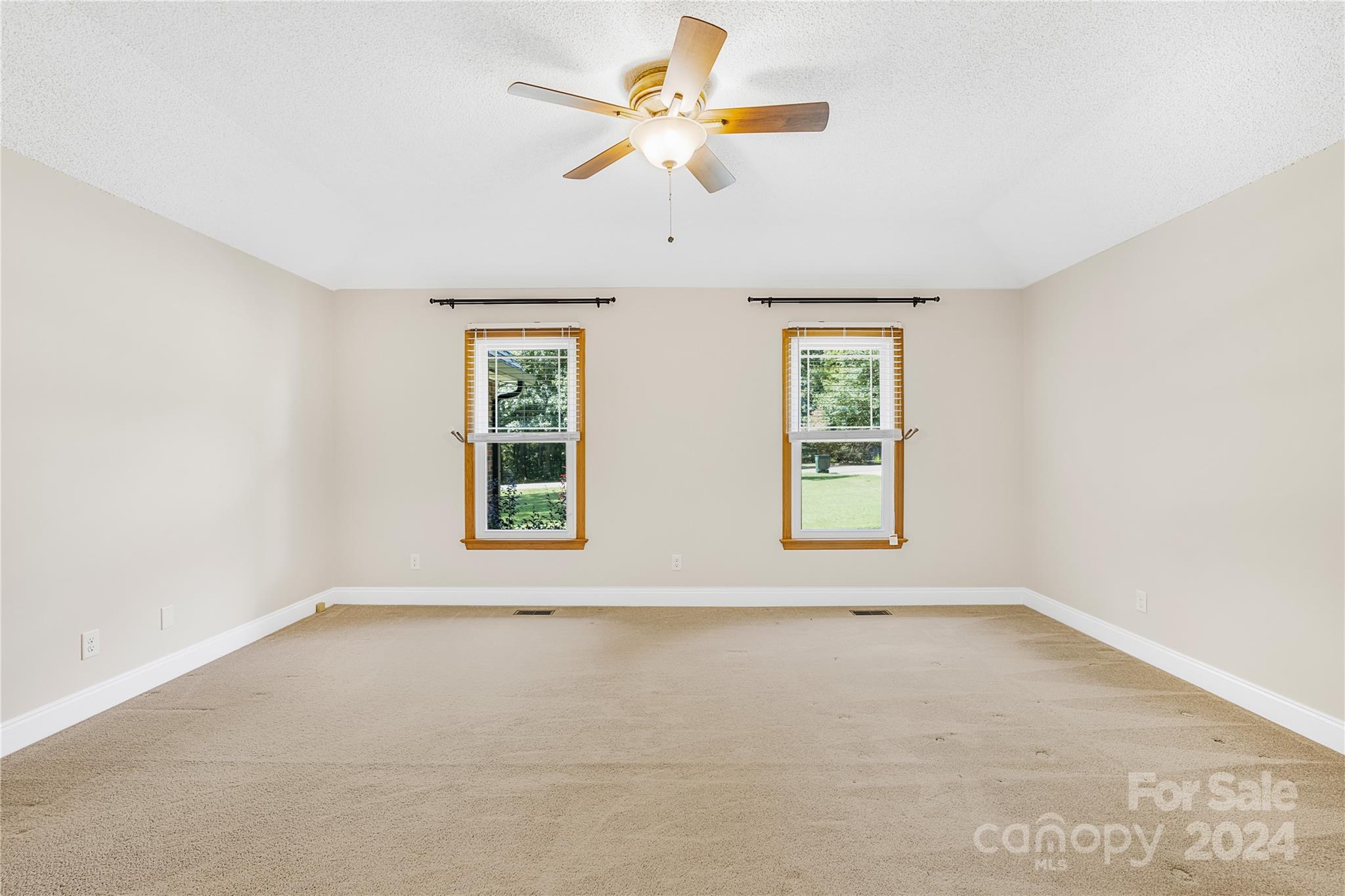 Country Creek - Residential