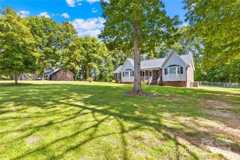 A home in Kings Mountain