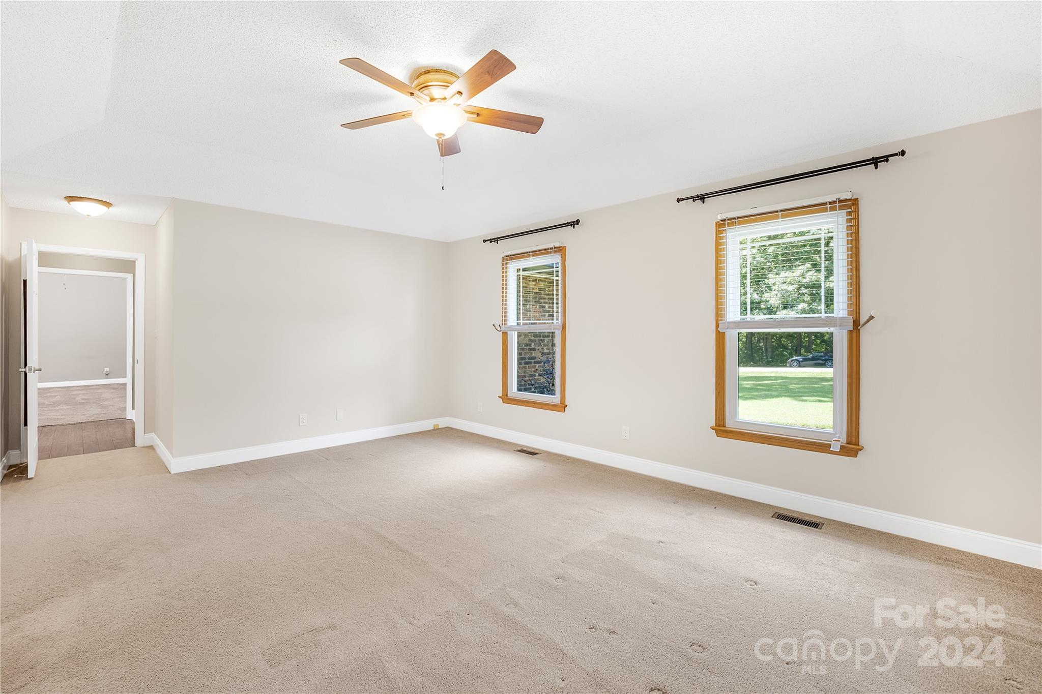 Country Creek - Residential