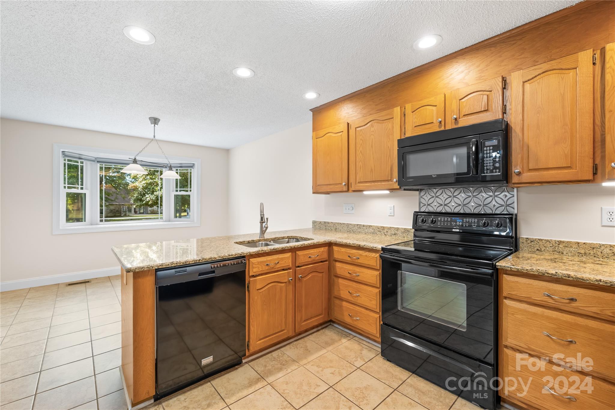 Country Creek - Residential