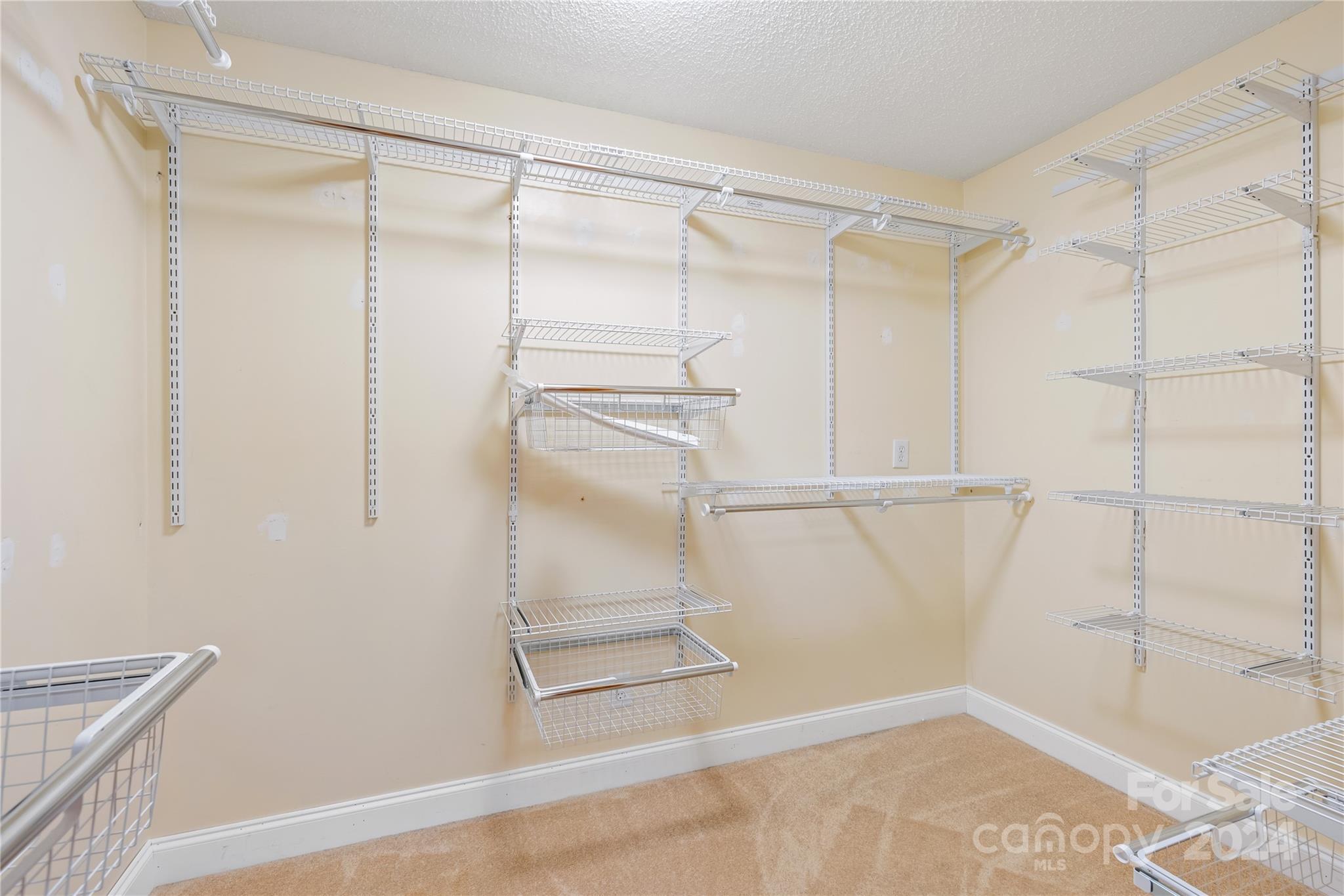 Country Creek - Residential