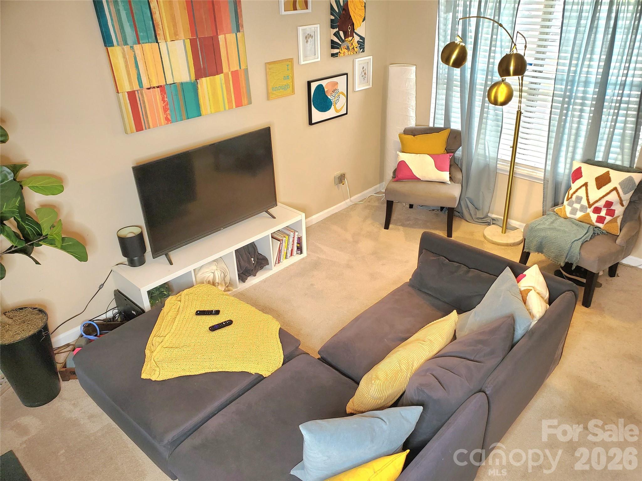 3840 Mosscroft Lane