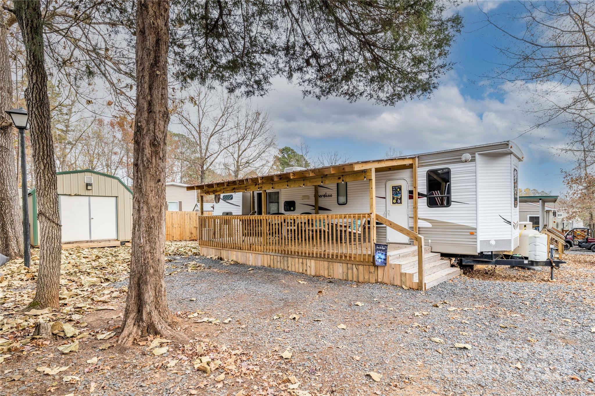 Twin Harbor - Residential