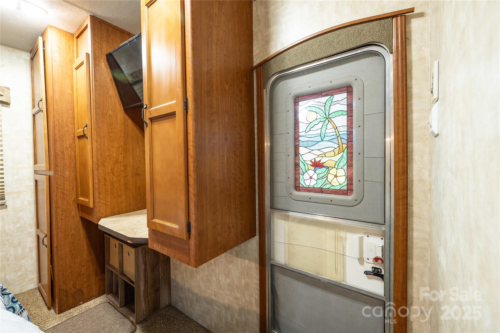 Twin Harbor - Residential