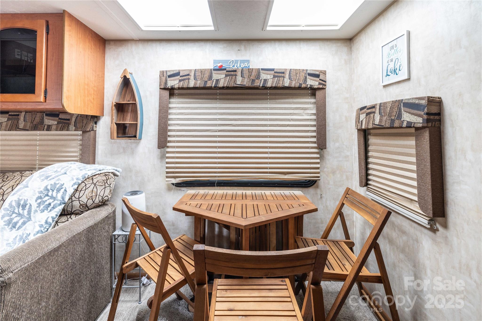 Twin Harbor - Residential