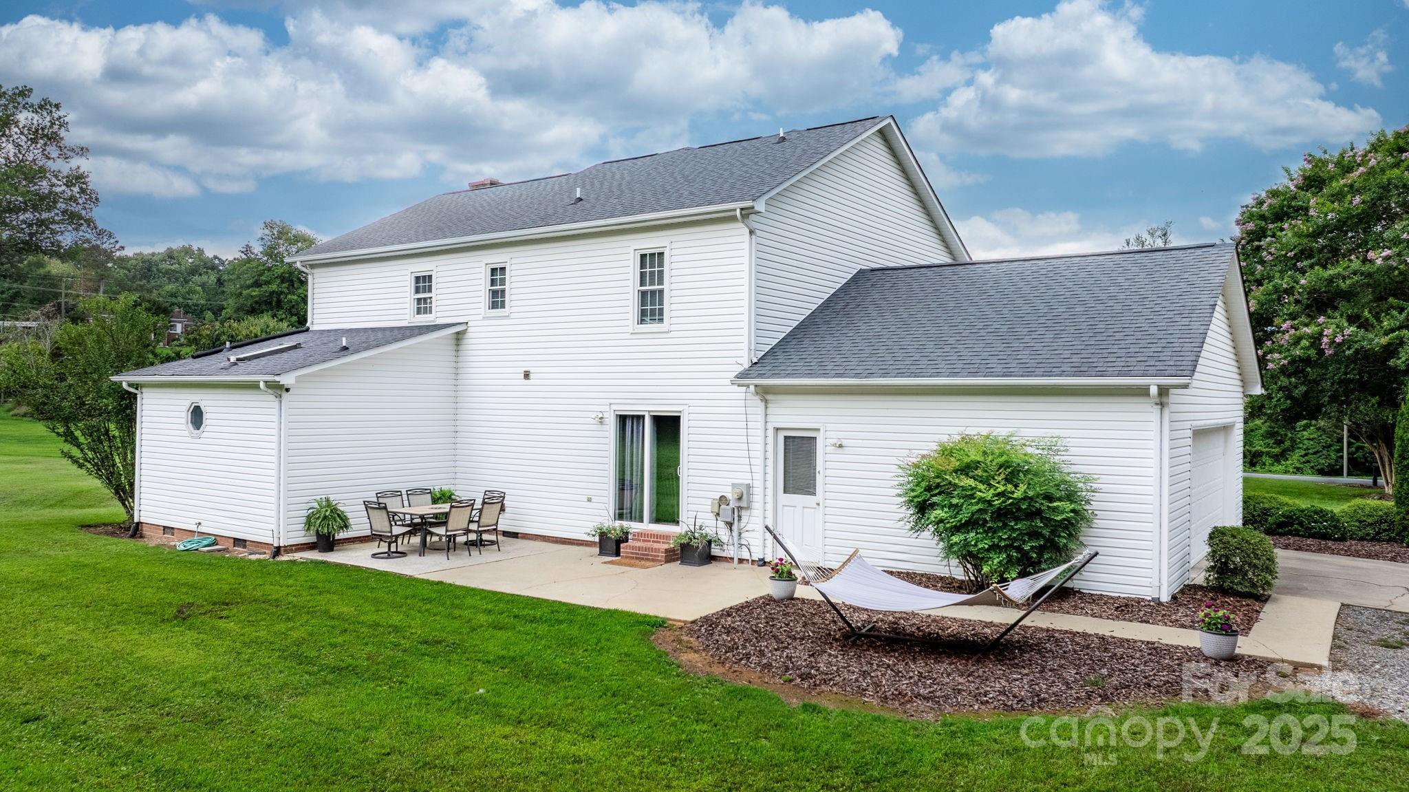 East Winds - Residential