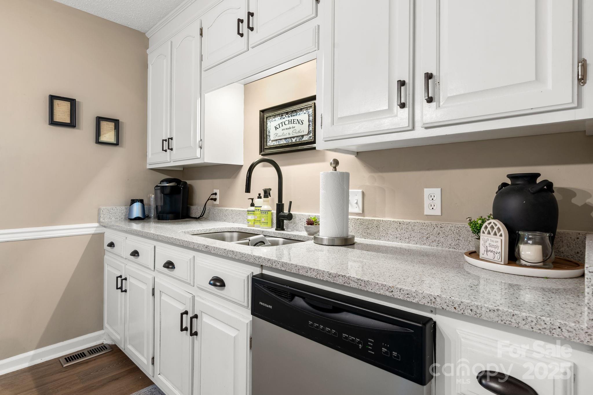 East Winds - Residential