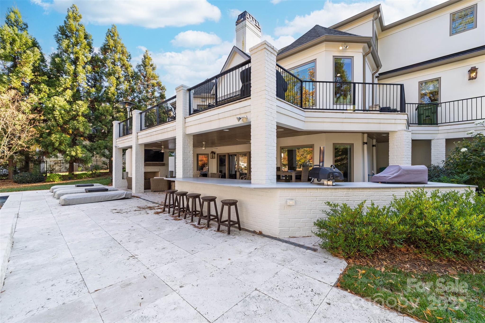 the Peninsula - Residential