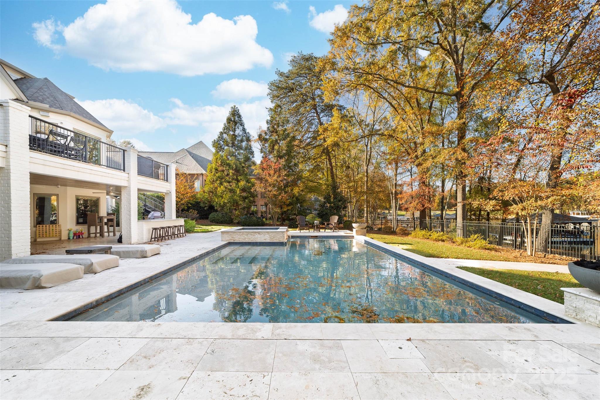 the Peninsula - Residential