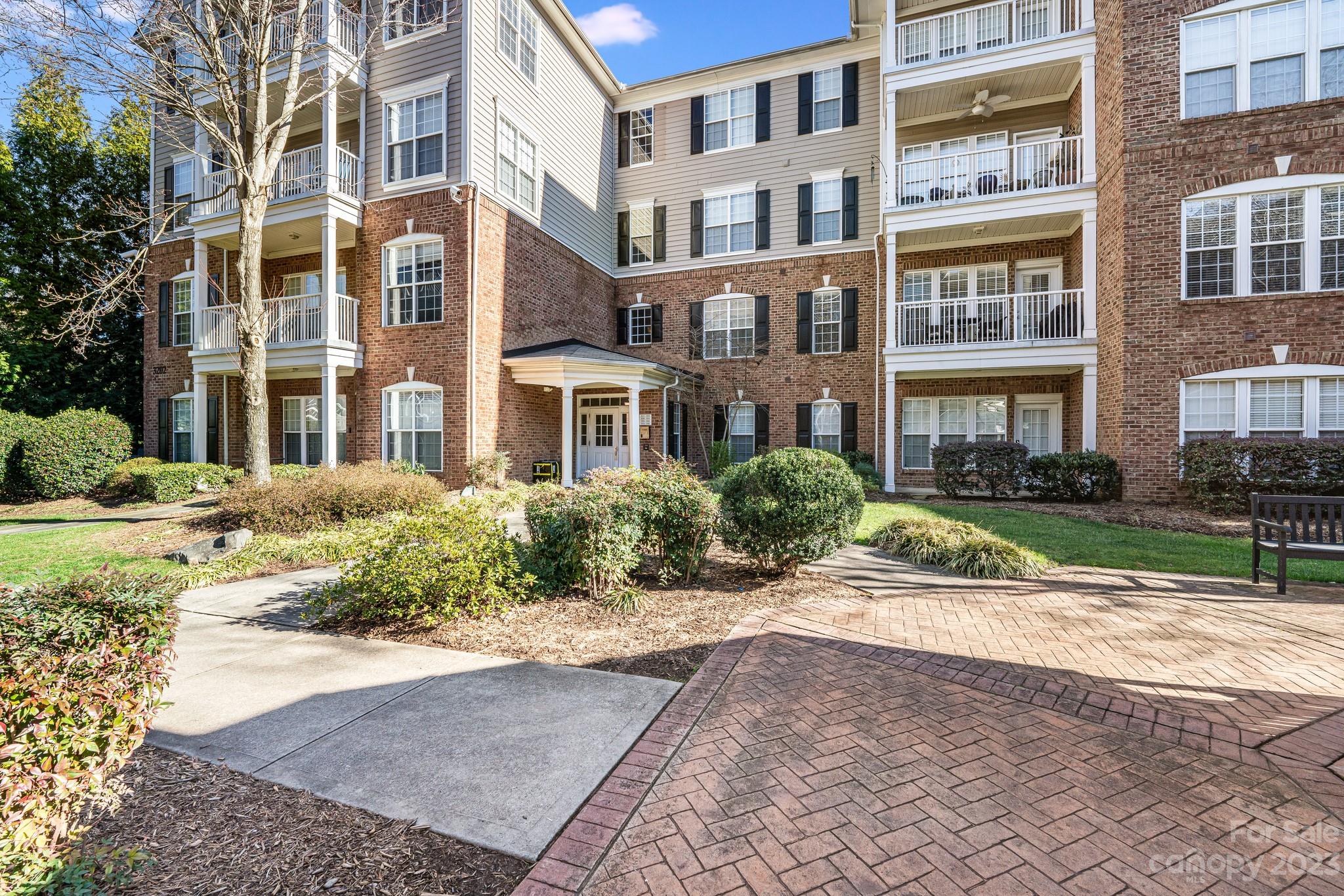 Southpark Corners - Residential
