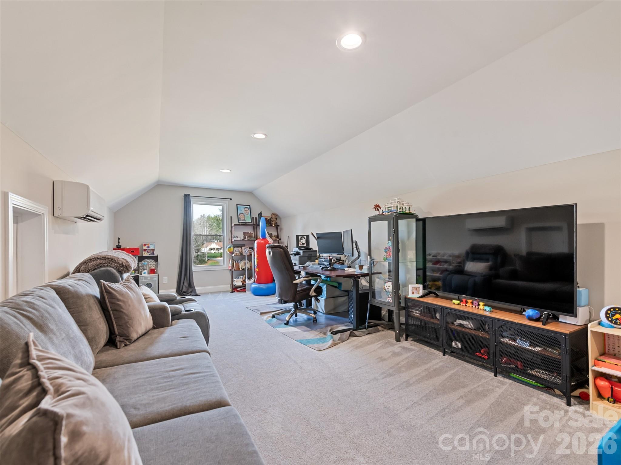 McCracken Ford - Residential