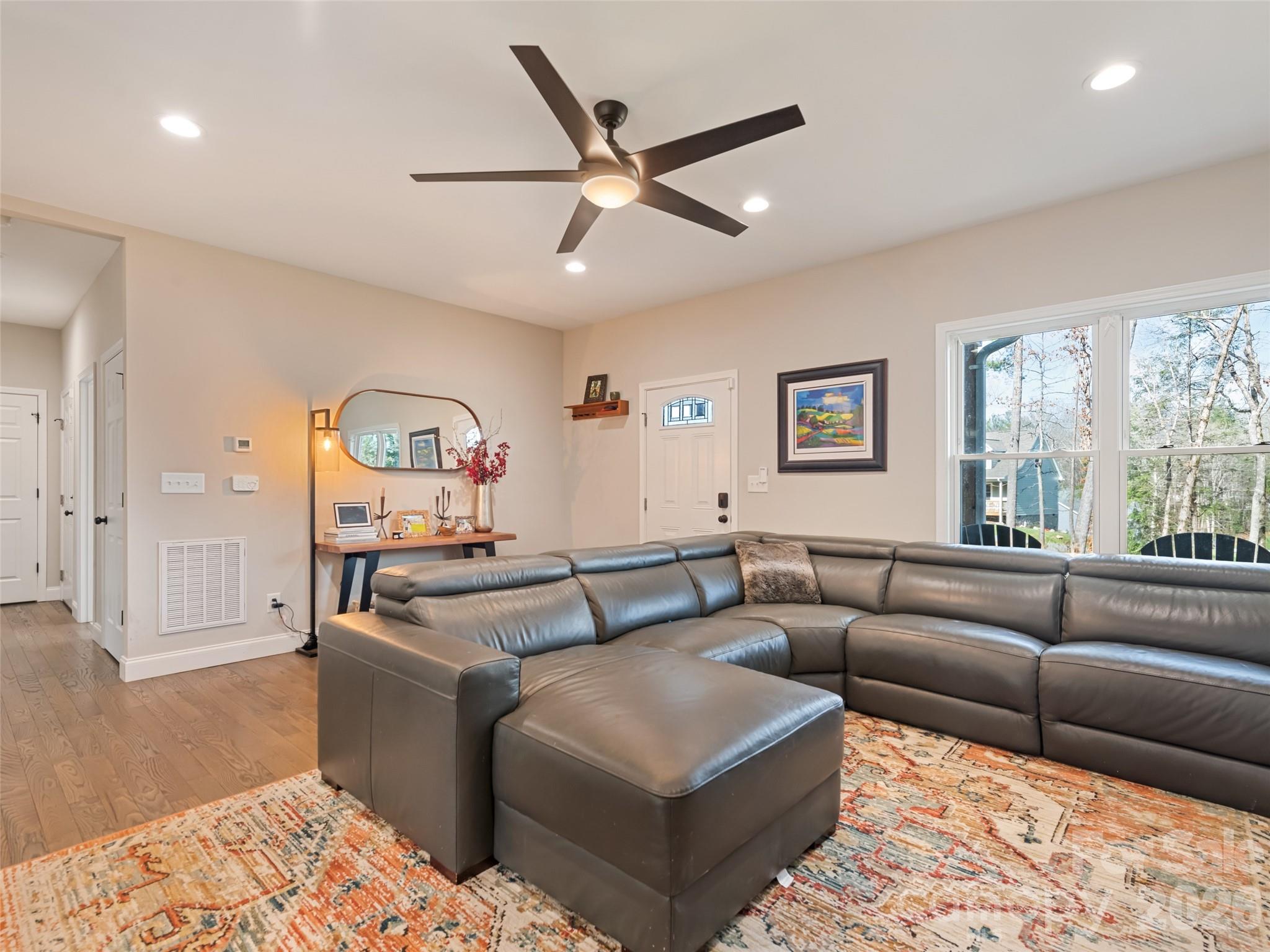 McCracken Ford - Residential