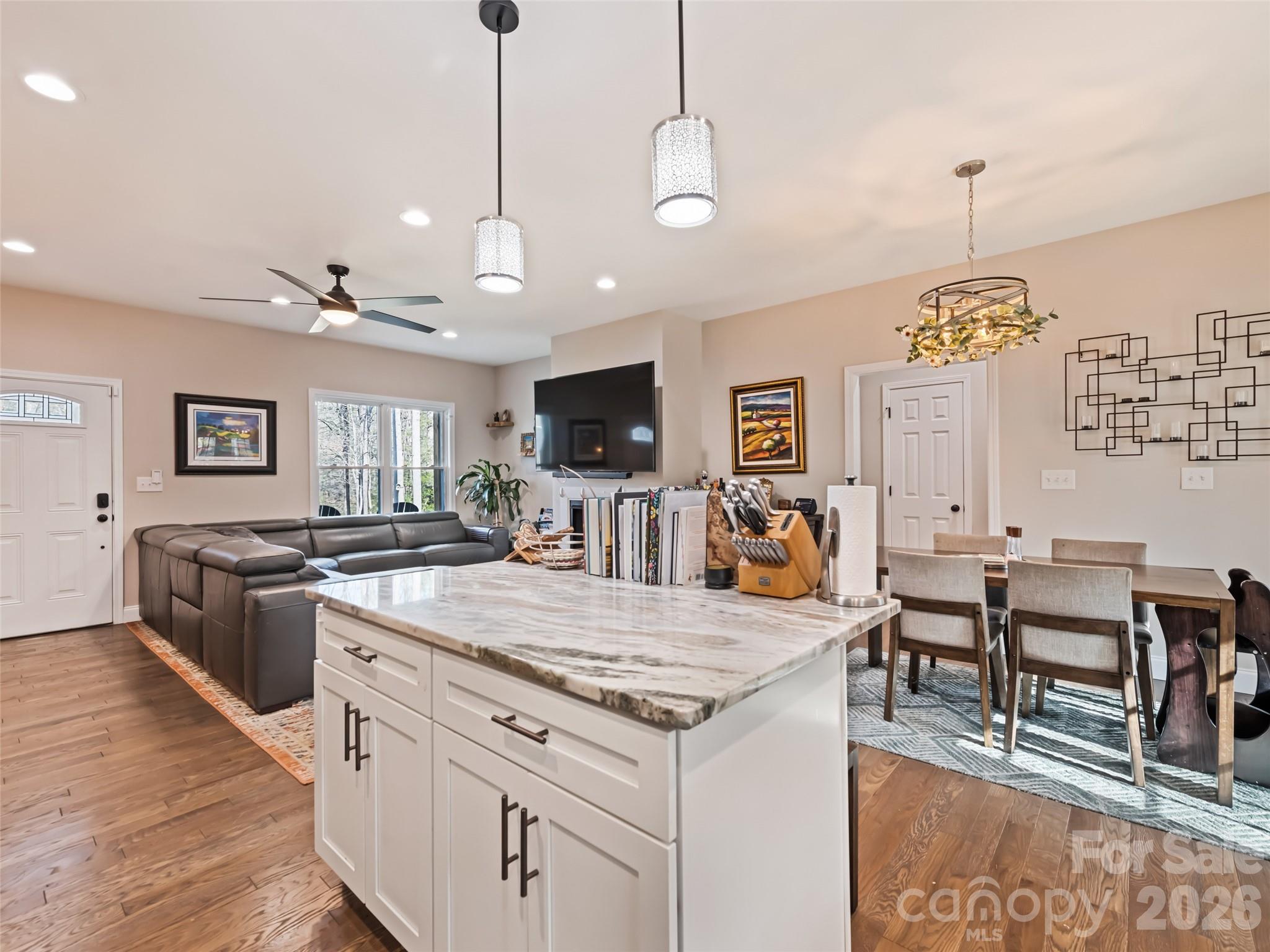 McCracken Ford - Residential