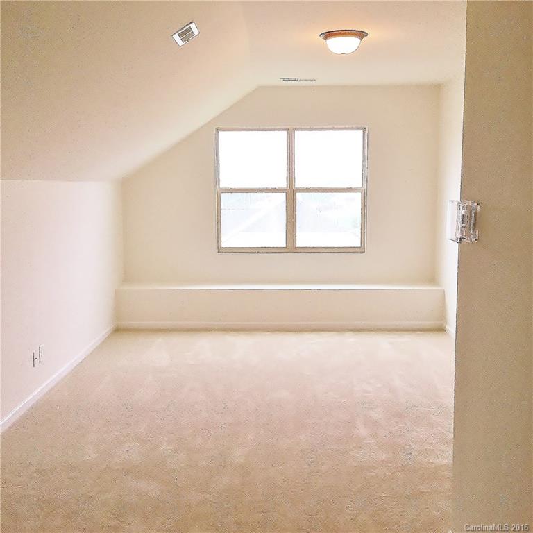 Curtis Pond - Residential