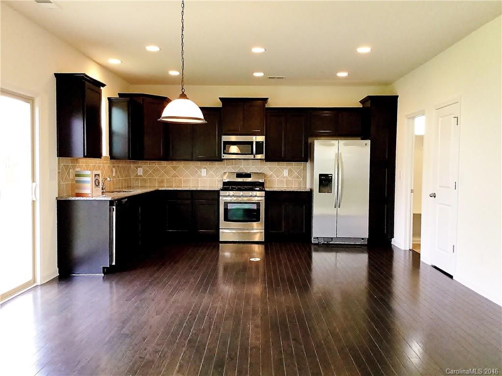 Curtis Pond - Residential