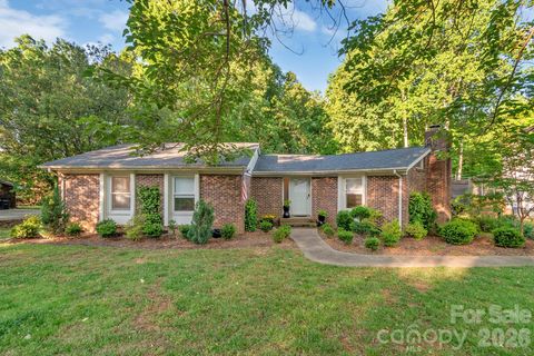Photo of 10112 Withers Road, Charlotte, NC 28278 (MLS # 4392504)
