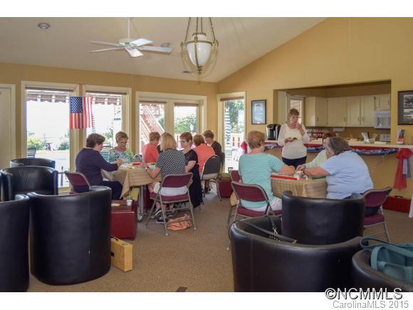 Fleetwood Plaza - Residential