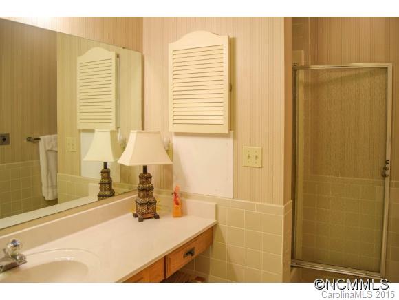 Fleetwood Plaza - Residential