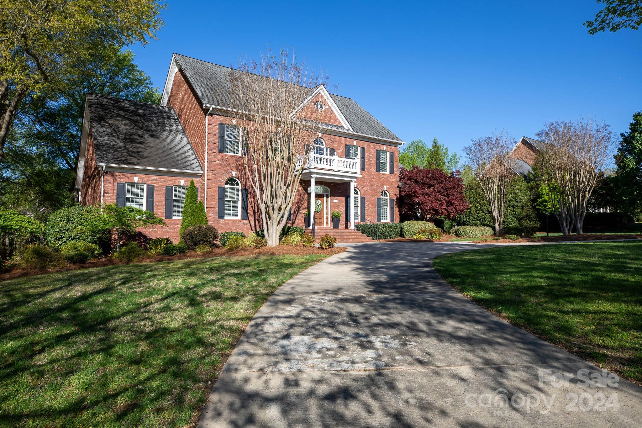 HARLINSDALE - Residential