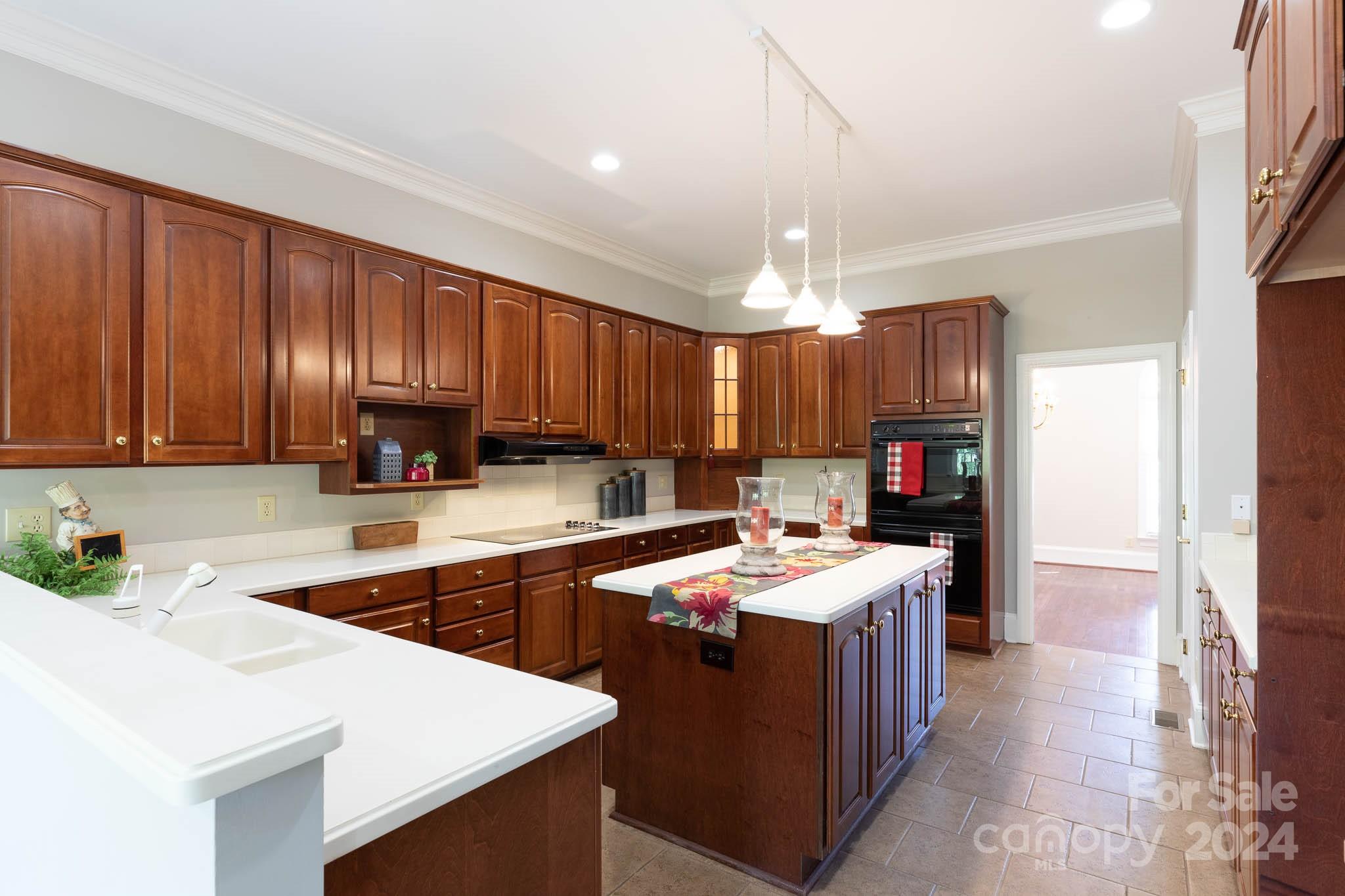 HARLINSDALE - Residential