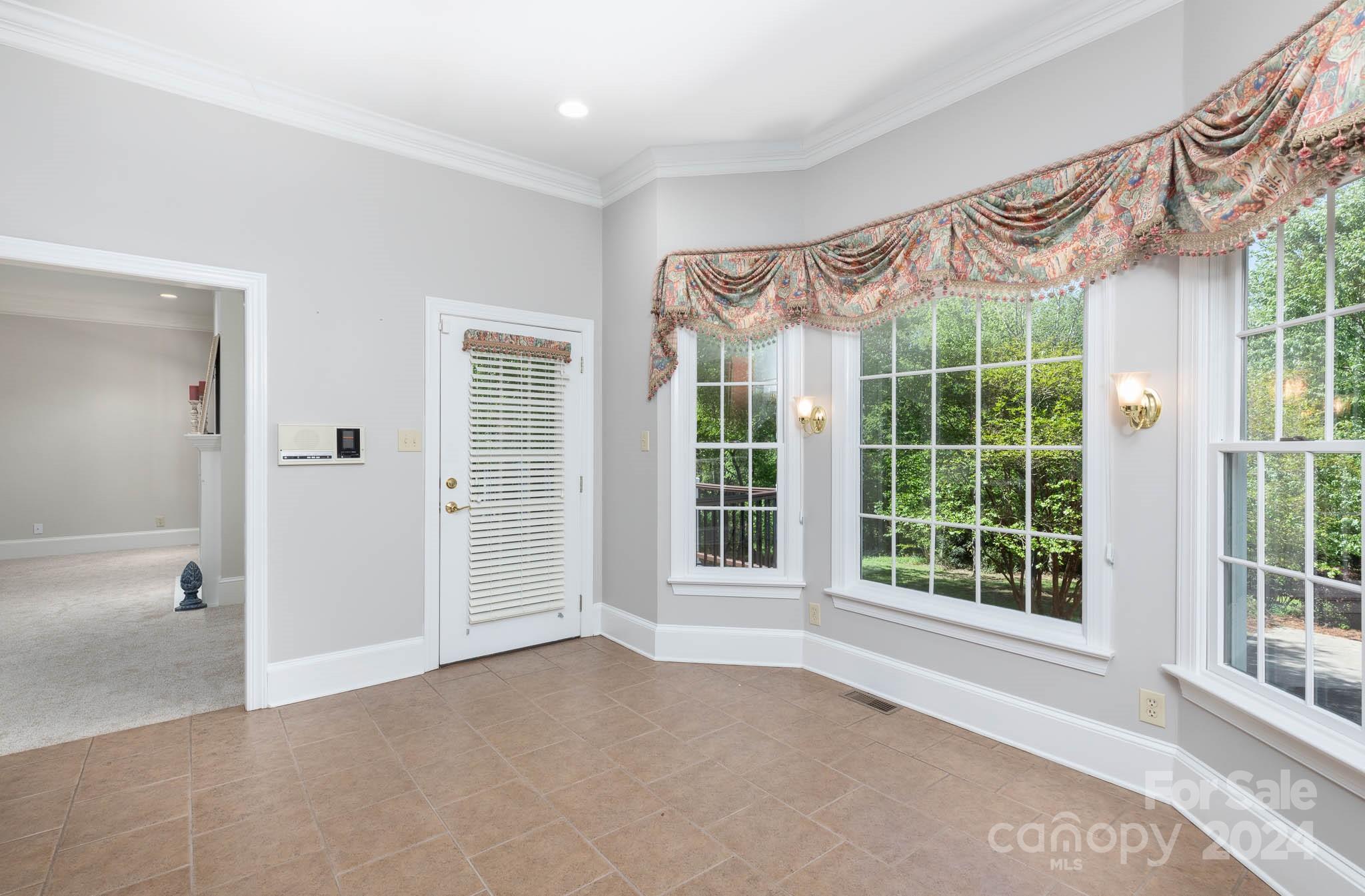 HARLINSDALE - Residential