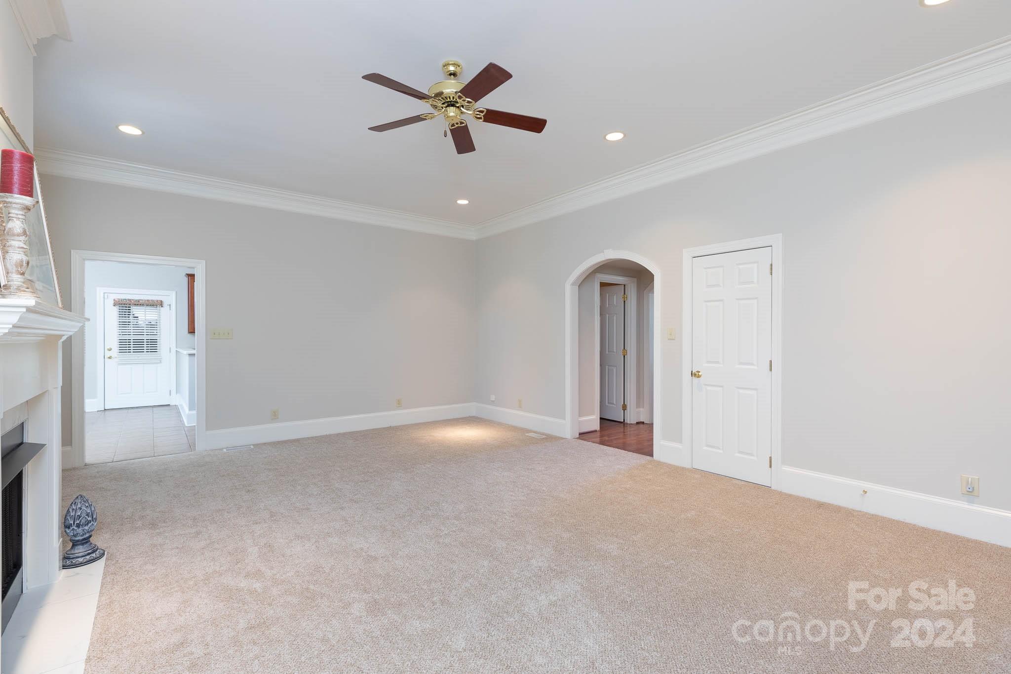 HARLINSDALE - Residential