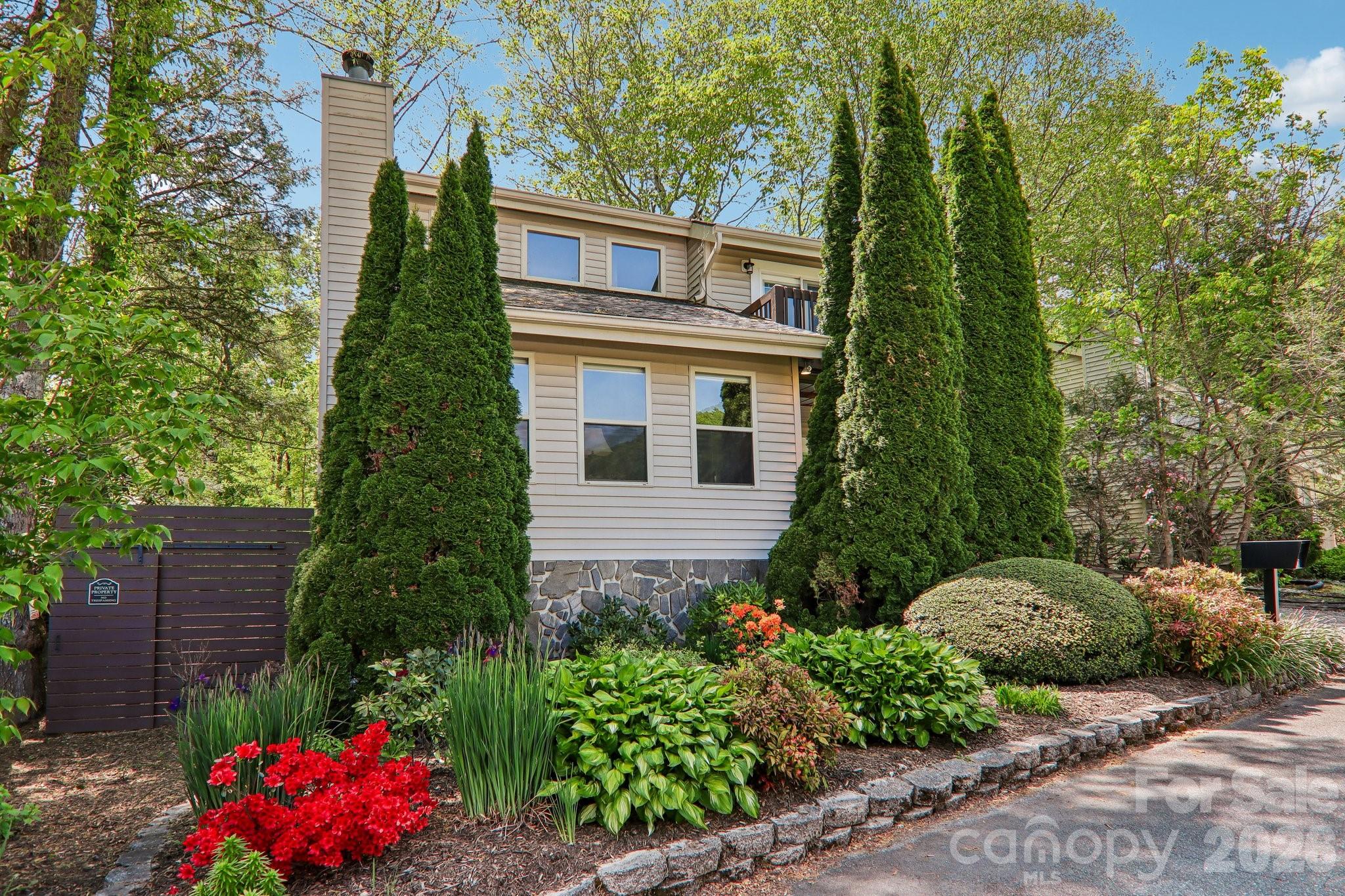 River Wind - Residential