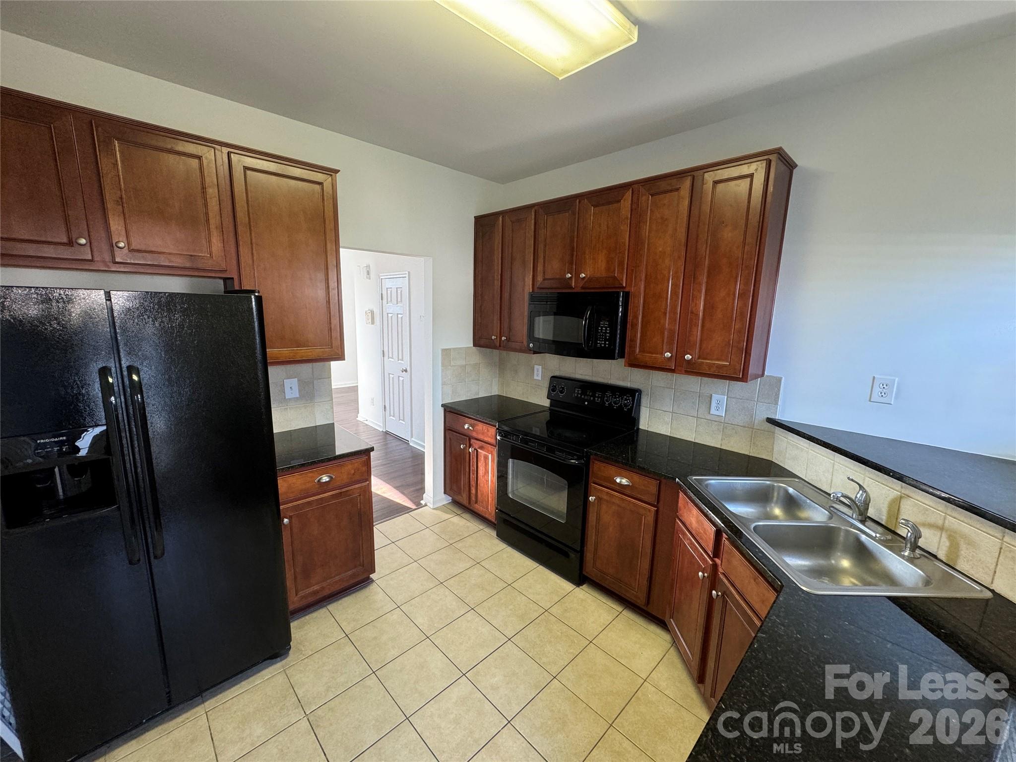 12069 Stratfield Place Circle