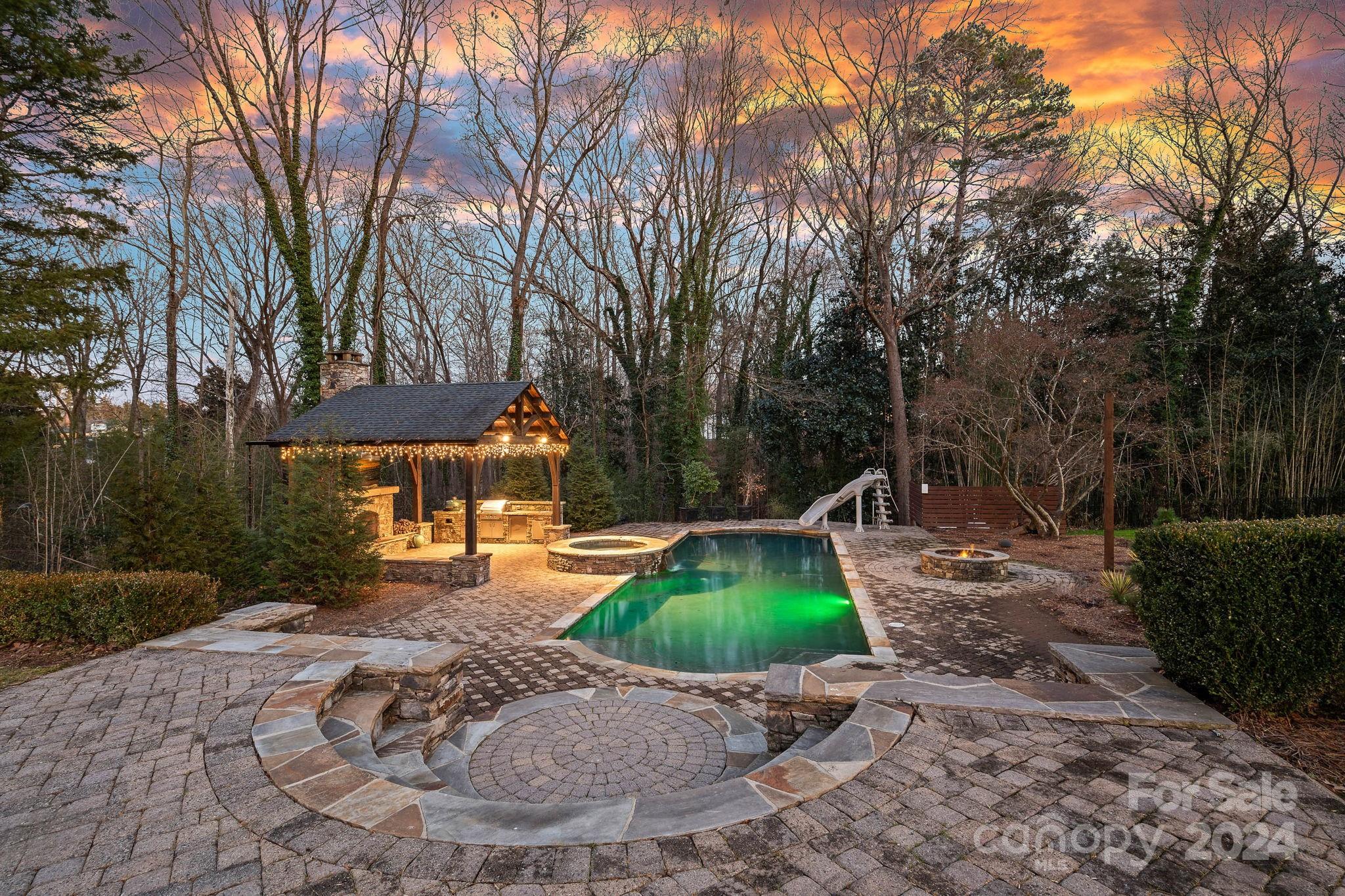 English Gardens - Residential