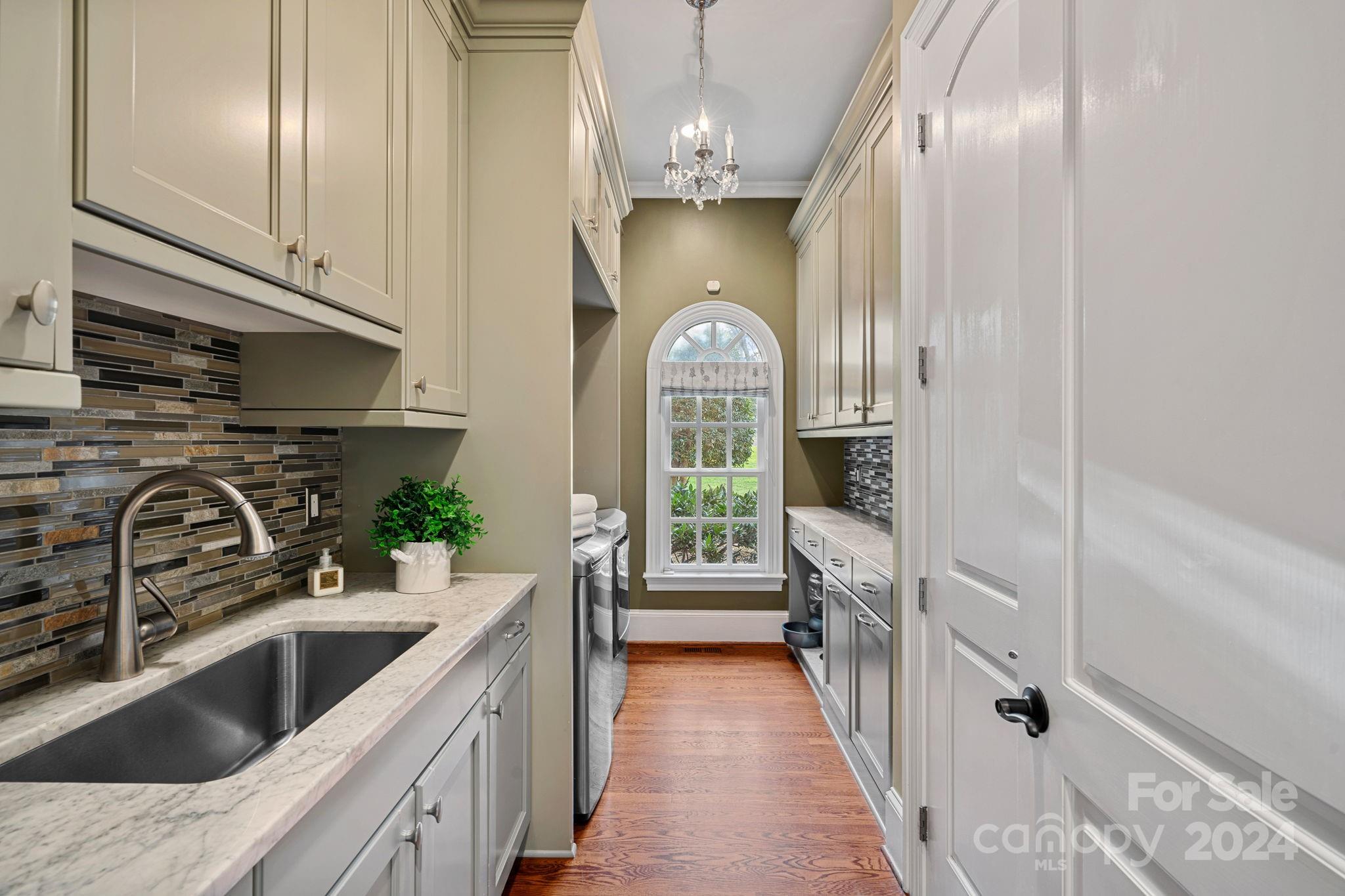 English Gardens - Residential