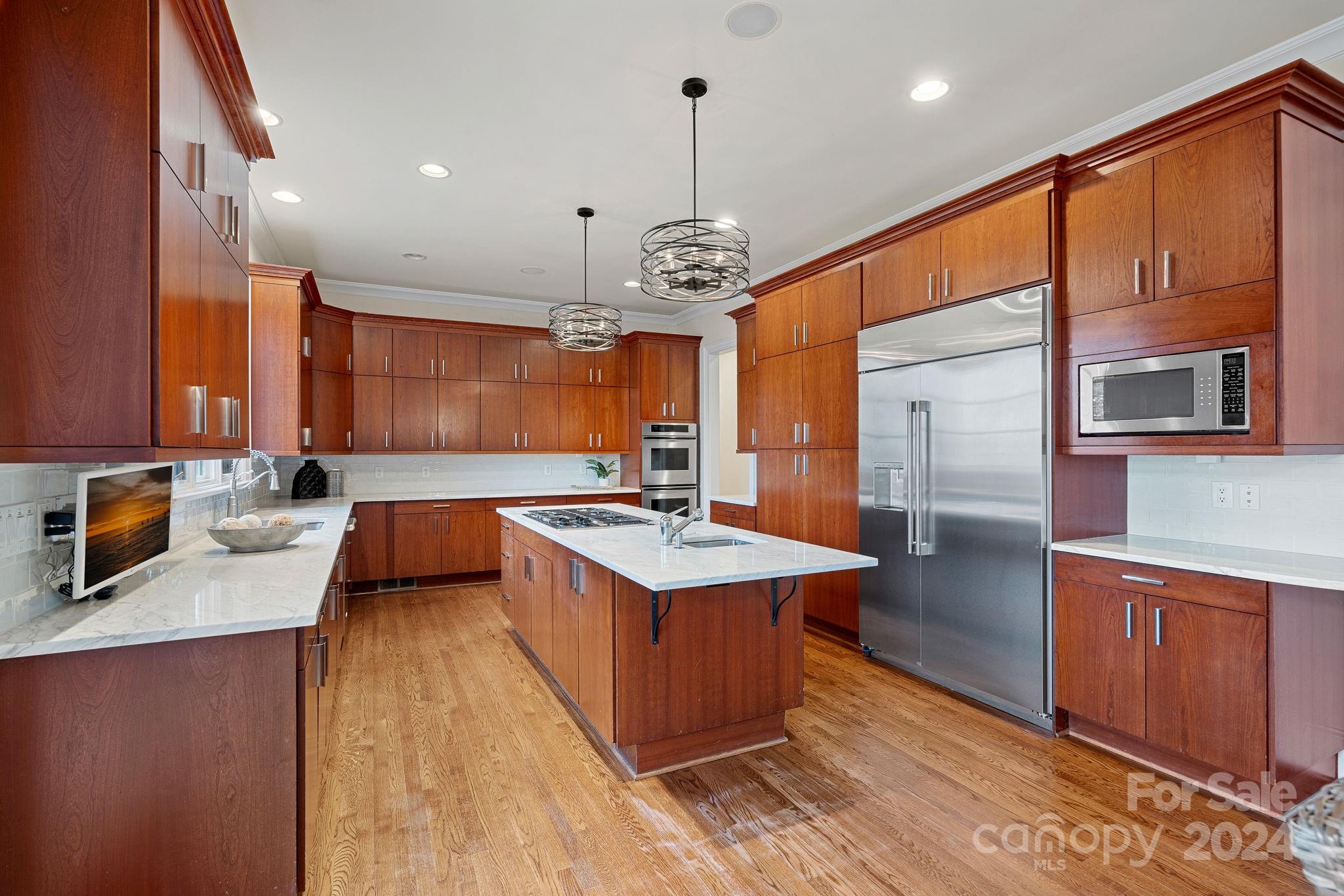 English Gardens - Residential