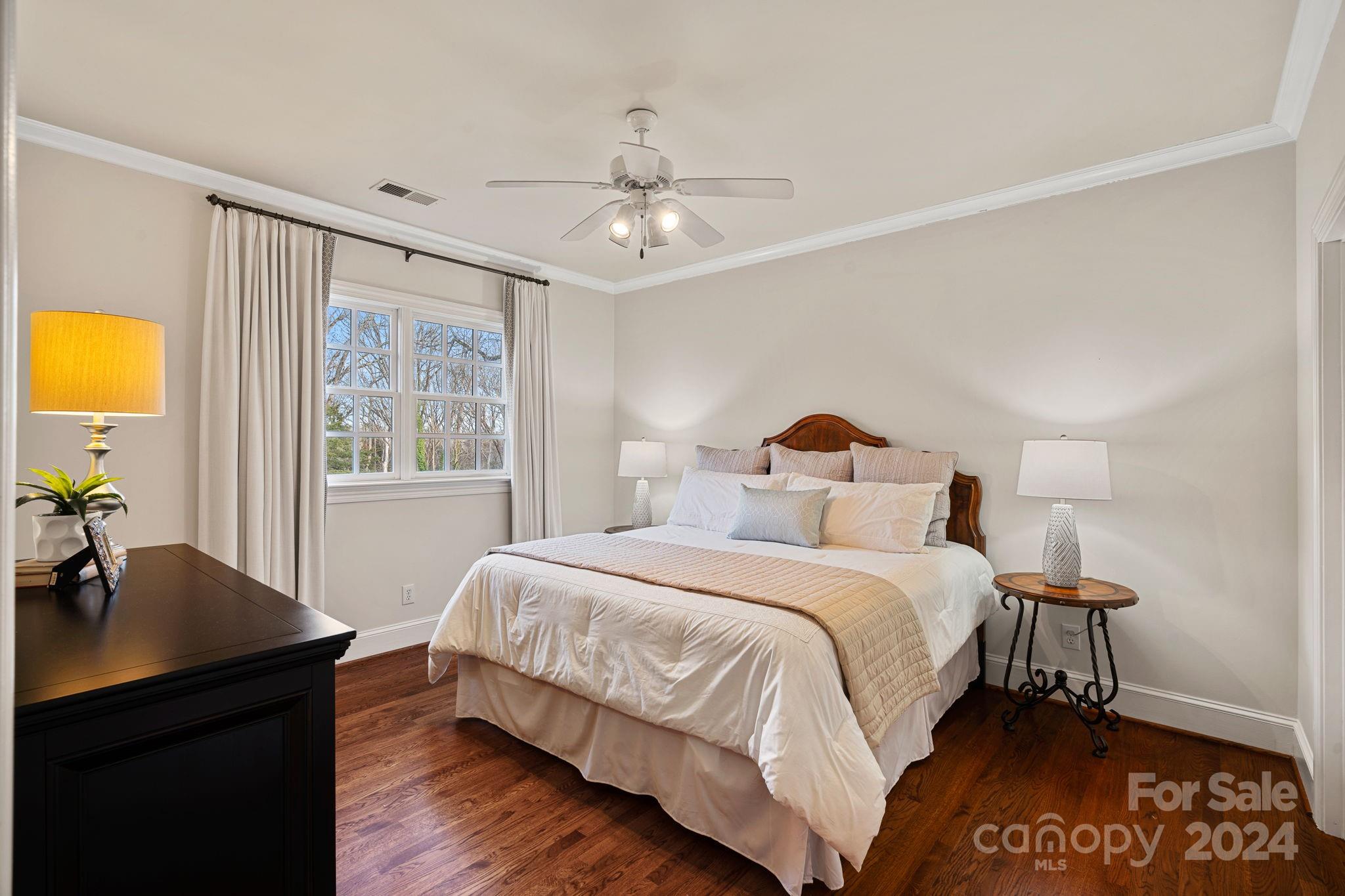 English Gardens - Residential