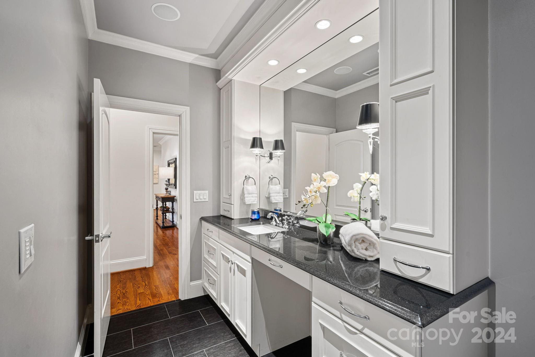 English Gardens - Residential