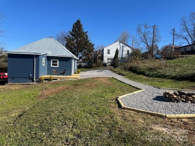 1224 Phillipsville Loop