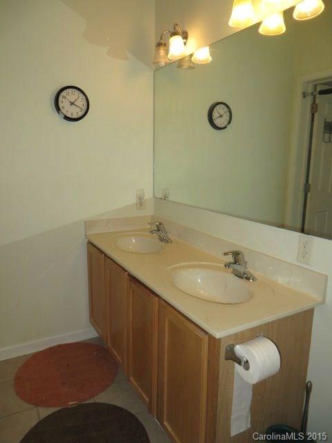 Palmetto Traces - Residential