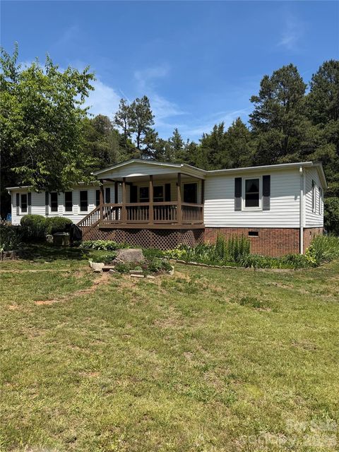 Photo of 10372 Singletree Lane #21, Davidson, NC 28036 (MLS # 4384378)