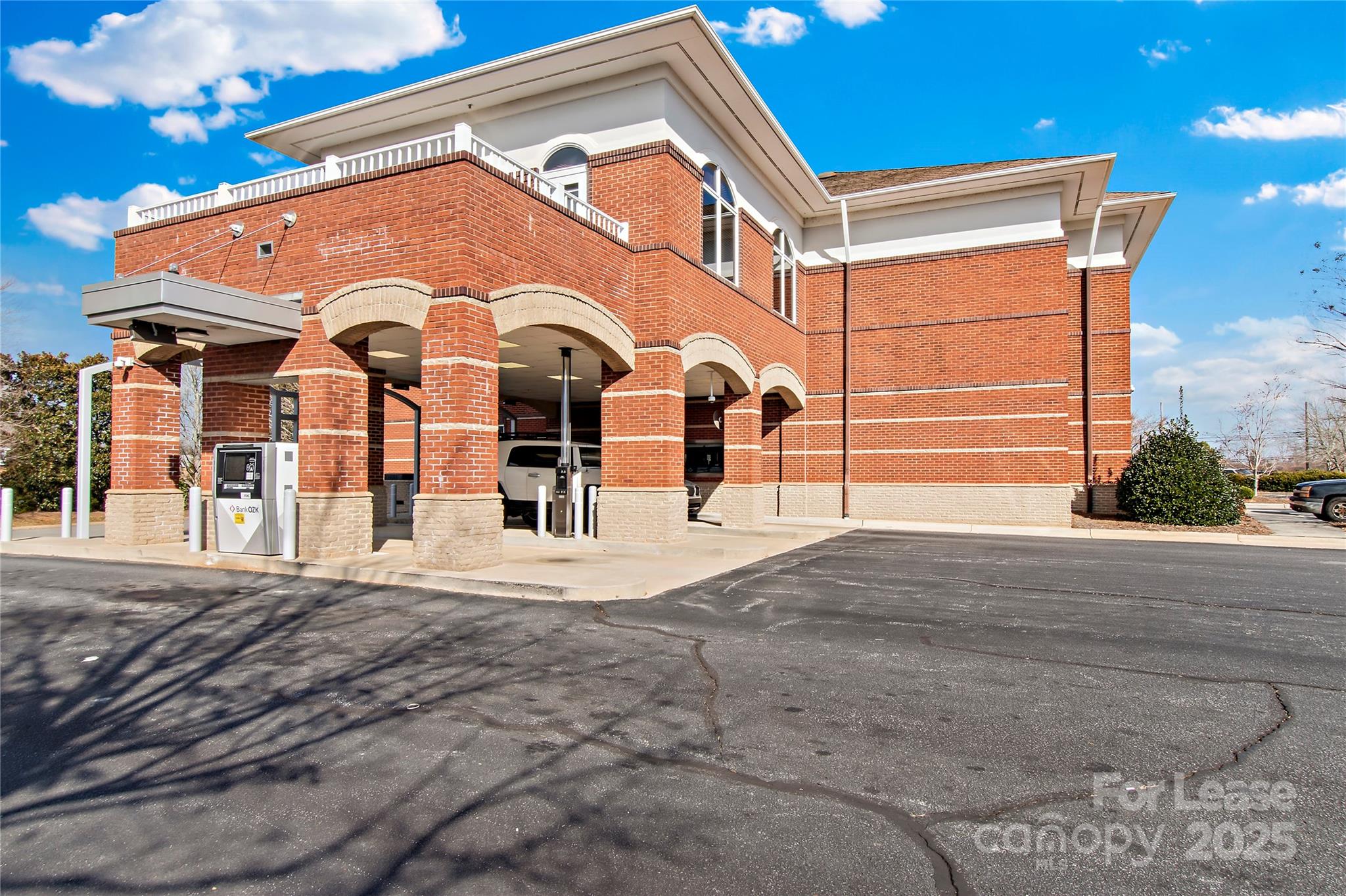 135 Boxwood Drive Upstairs Offices