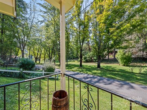 A home in Lake Junaluska