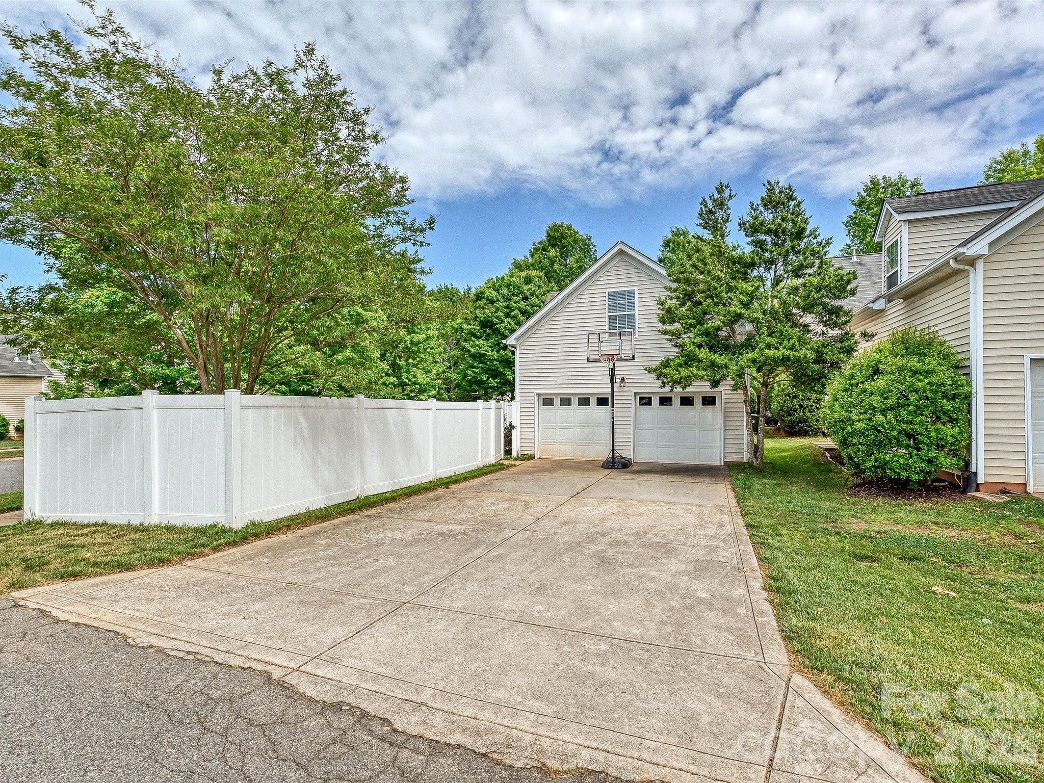 Caldwell Station - Residential
