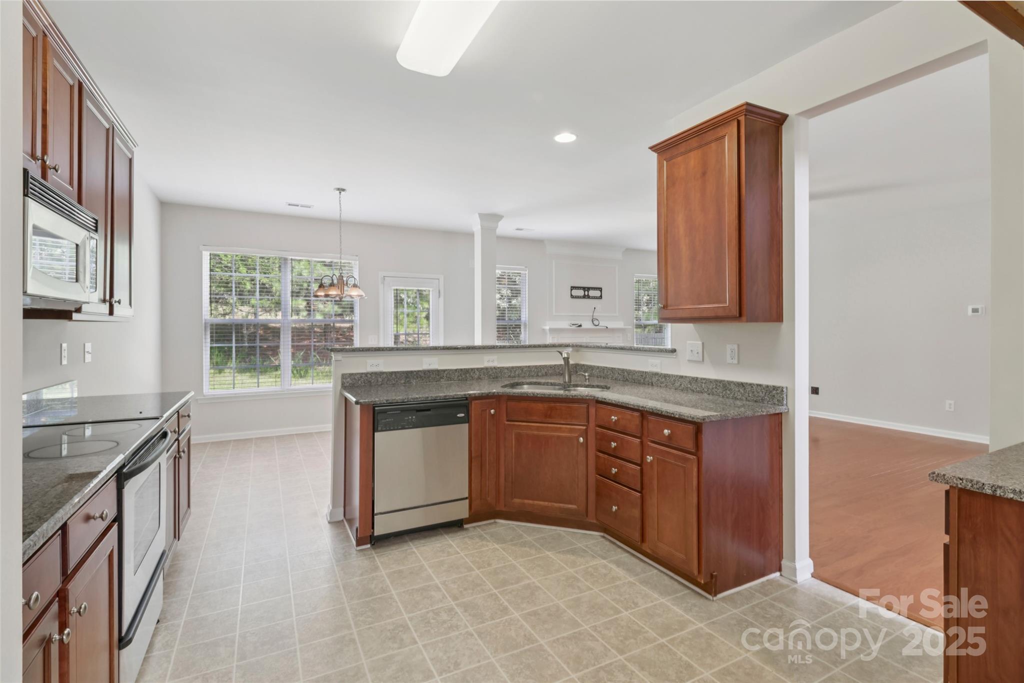3149 Pine Bluff Way