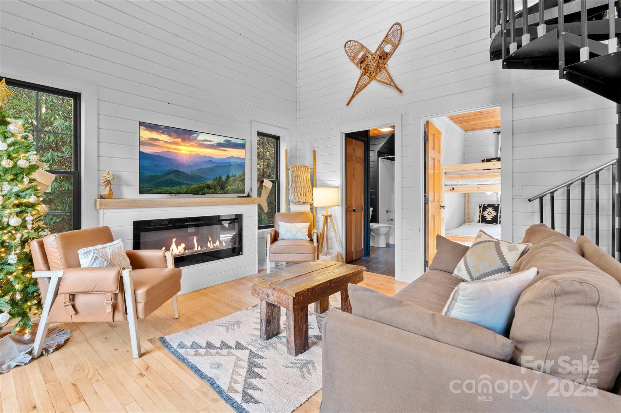 100 Bear Den Mountain View Drive